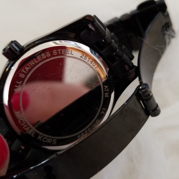 Michael Kor's watch - Picture 5 of 6